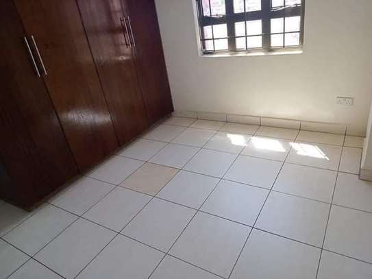 2 bedroom all ensuit image 6