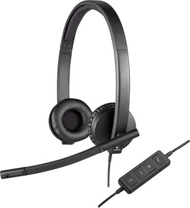 Logitech H570e Wired Headset image 2
