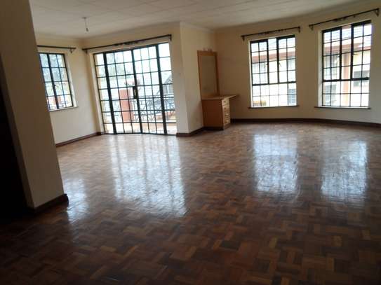 4 Bed Townhouse with En Suite at Kilimani image 4