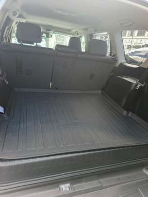 Toyota land cruiser Prado TZG image 11