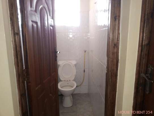 EXECUTIVE TWO BEDROOM MASTER ENSUITE TO LET IN KINOO image 7