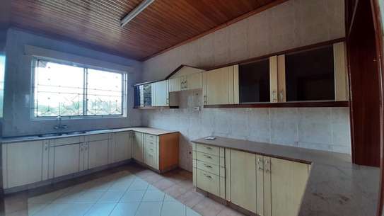 4 Bed Apartment with Balcony in Riverside image 5