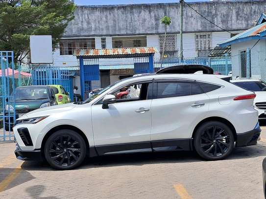 Toyota Harrier Premium sunroof 2021 hybrid image 10
