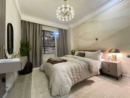 1 Bed Apartment with En Suite in Lavington image 3