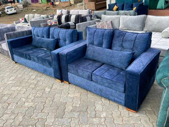 Blue 5seater image 1