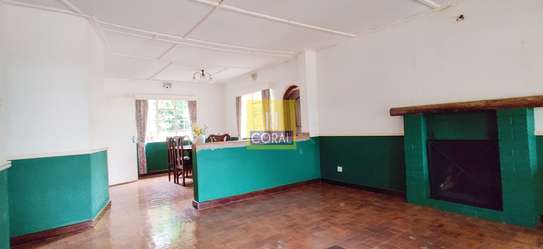 4 Bed House with Swimming Pool in Mlolongo image 12