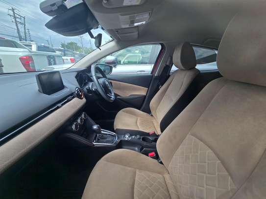 Mazda DEMIO Diesel image 5