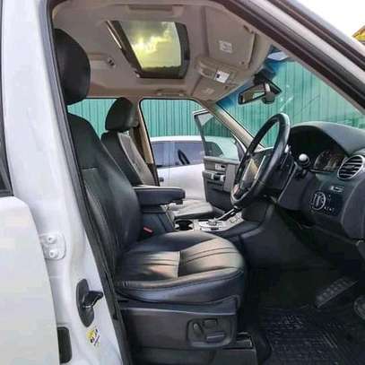 LAND Rover Discovery 4 image 5