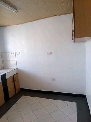 TWO bedroom apartment to let at Ngong road image 4