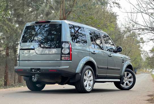 Land Rover Discovery 4 HSE image 6