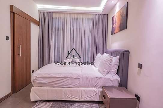 Serviced 3 Bed Apartment with En Suite in Spring Valley image 7