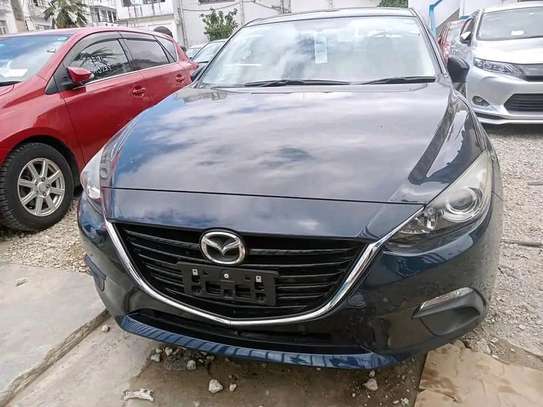 Mazda Axela 2016 image 2