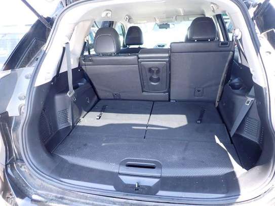 BLACK NISSAN X-TRAIL (HIRE PURCHASE ACCEPTED image 4