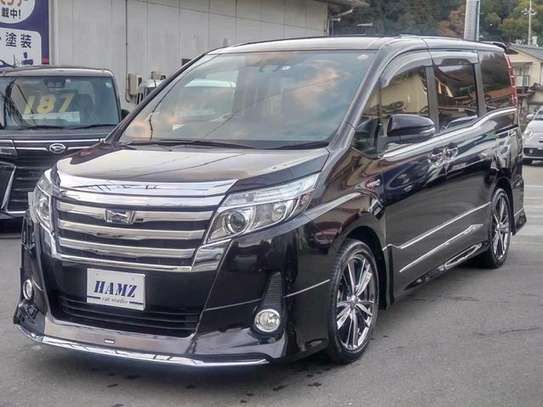 HYBRID TOYOTA NOAH (MKOPO ACCEPTED) image 1