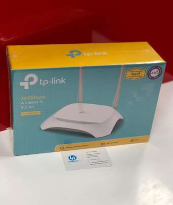 TP-Link TL-WR840N 300Mbps Wireless N Router image 1