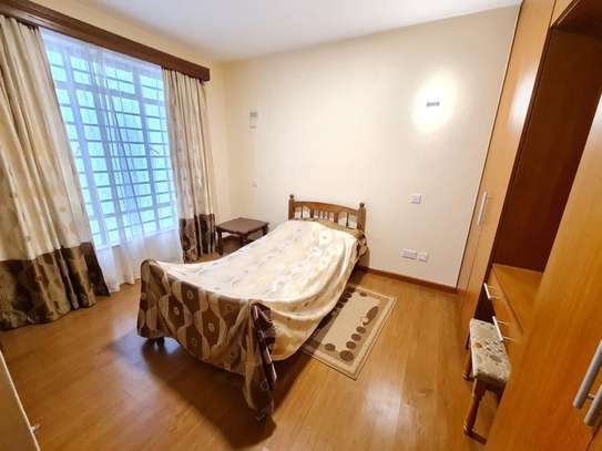 3 bedroom apartment for sale in Rhapta Road image 8