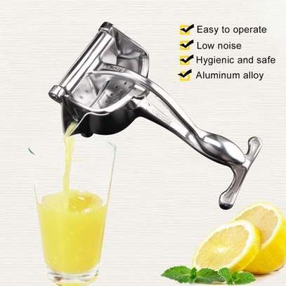 Fruit Lemon & Lime Juice Squeezer Manual Hand Juicer image 3