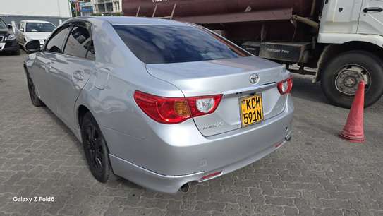 Toyota mark X 2010 image 3