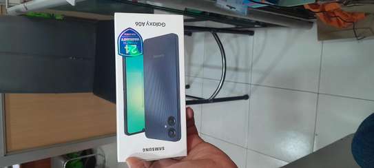 Samsung Galaxy A06 64gb image 3