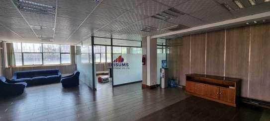 3300 ft² commercial property for sale in Parklands image 1