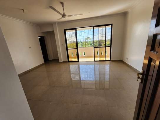 5 Bed Apartment with En Suite at Off Moyne Drive Nyali Beach image 33