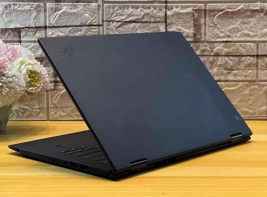 Lenovo ThinkPad x1 l yoga laptop image 3