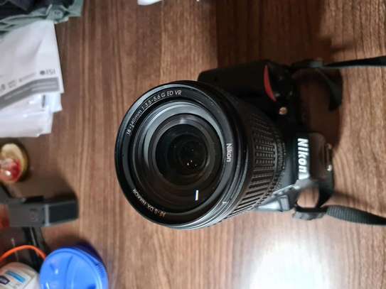 Nikon D5500 with 18-140mm lens image 3