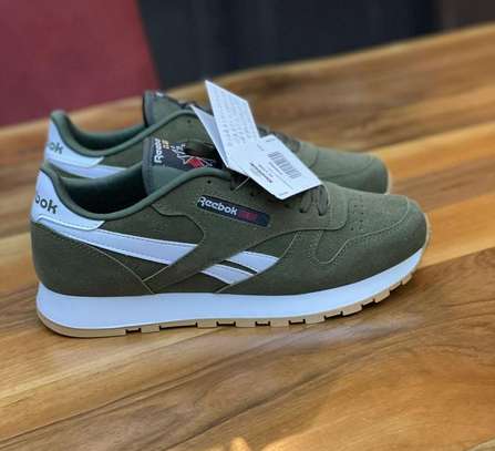 Reebok Classic Leather Unisex Jungle Green Sneakers image 1