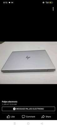 HP EliteBook 830 g5 image 3