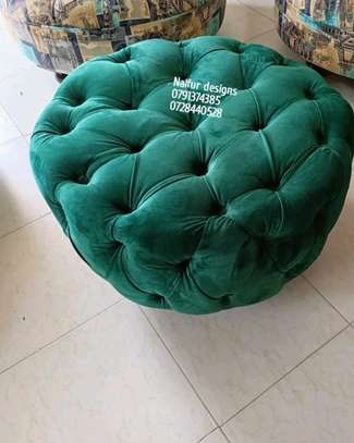 Trendy green round chesterfield sofa set image 2