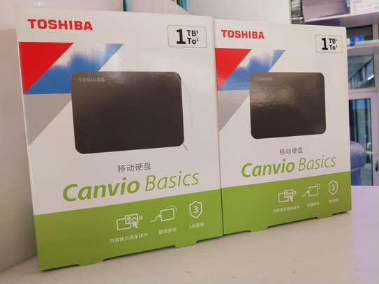 Toshiba Canvio Basics Portable Storage, Black, 1Tb image 2