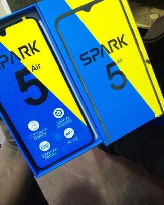 Tecno Spark 5 Air, 7",4G , 32GB + 2GB RAM (Dual SIM), 5000mAh-New Sealed image 2