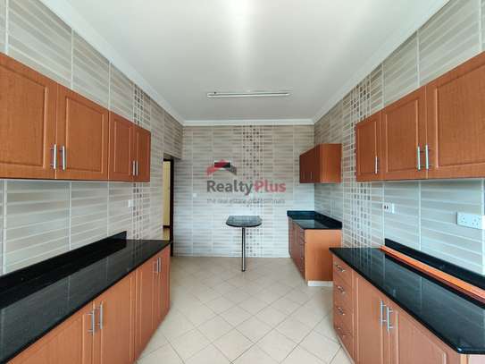 3 Bed Apartment with En Suite in Brookside image 26