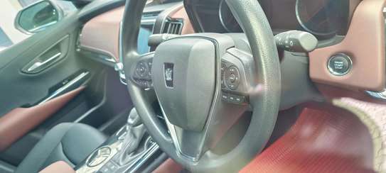Toyota Crown Sport 2019 Auto image 9