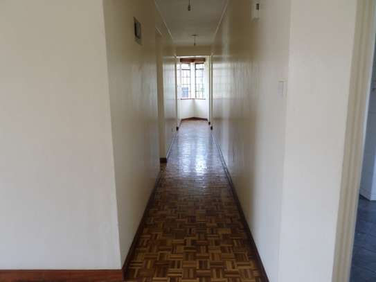 3 bedroom apartment for rent in Kilimani image 9