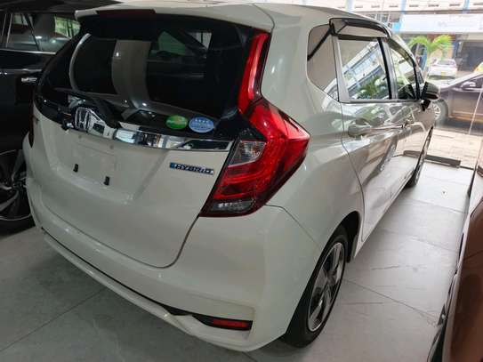 Honda Fit hybrid image 3