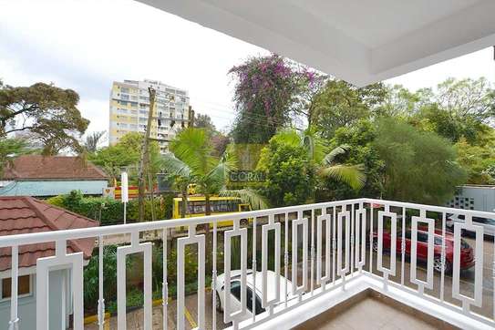 3 Bed Apartment with En Suite at N/A image 8