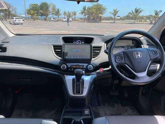 Honda CR-V newshape fully loaded image 11