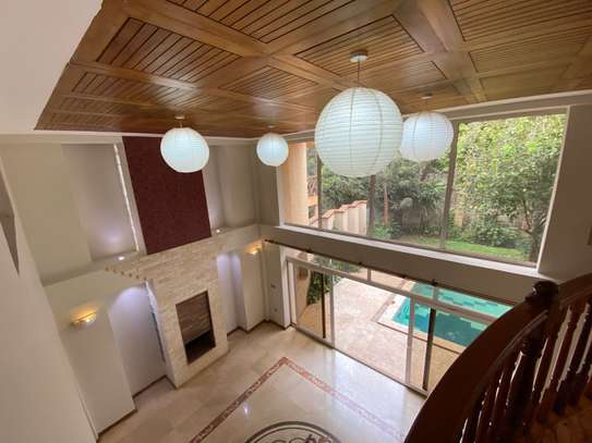 5 Bed Townhouse with En Suite in Lavington image 11