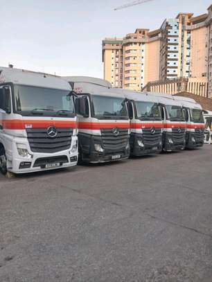 ACTROS MP4s image 2