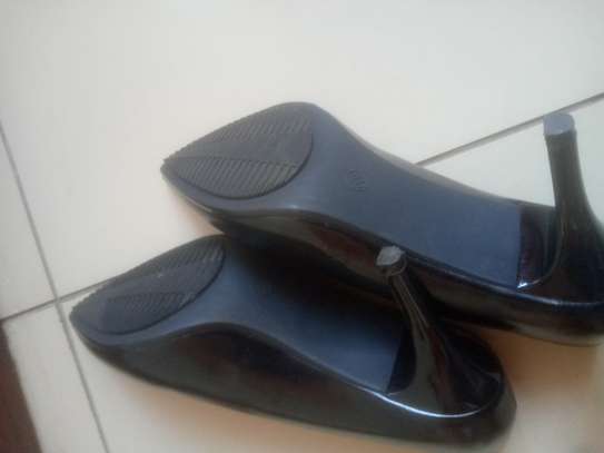 Black leather heels 3 inch size 38 image 3