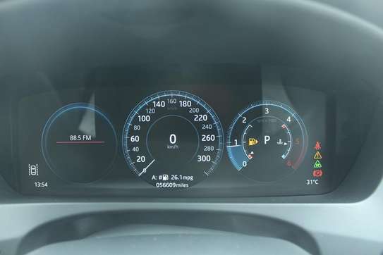 Jaguar F Pace 20d R Sport Leather 90,000 Kms image 9