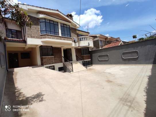 9 Bed Townhouse with Garden in Kileleshwa image 6