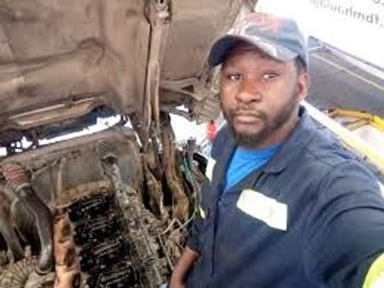 Mobile Mechanic Nairobi - On-site Car Repairs image 3