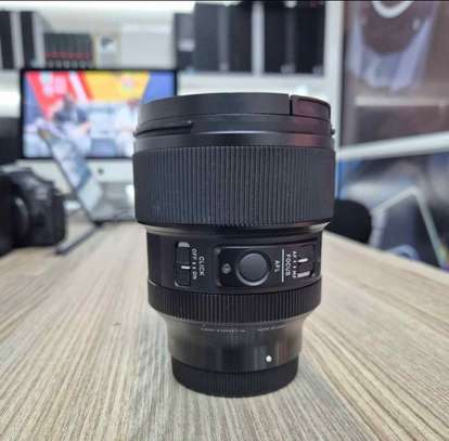 Sigma 85mm f/1.4 DG DN Art Lens for Sony E image 3