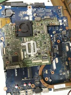 Laptop and  Computer Motherboard Diagnosis image 1