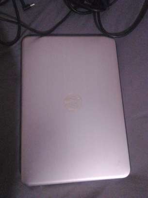 HP laptop image 4