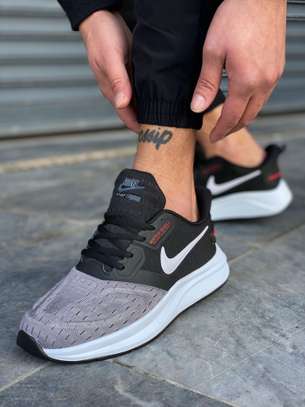 Nike Air Zoom  Water shell in Black and Grey image 1