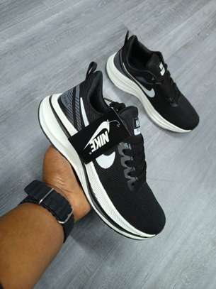 Nike zoom trainers image 2