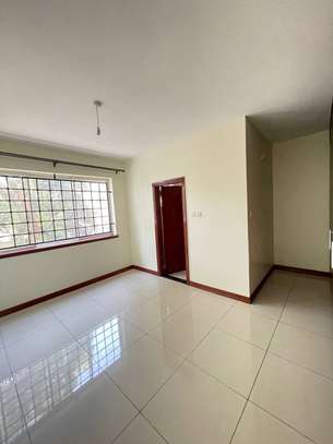 4 Bed Apartment with En Suite in Westlands Area image 9